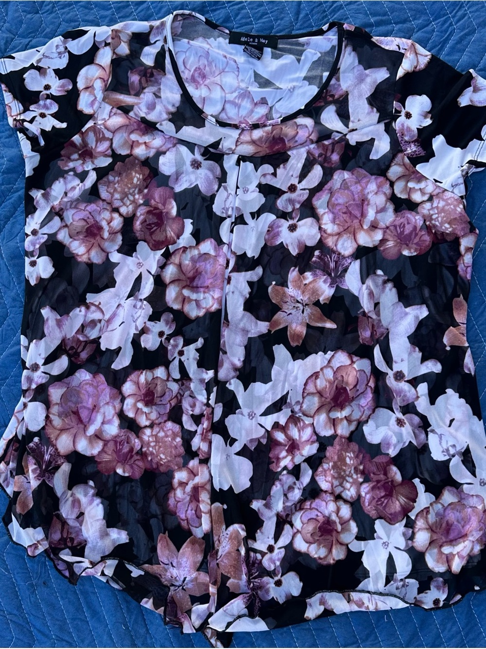 Adele & Jay Floral Short-Sleeve Blouse in Black and Mauve
